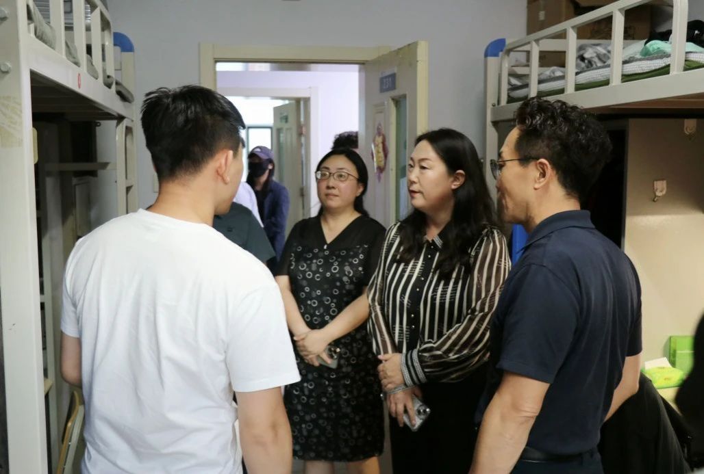 情暖校园，关怀满舍 | 我院领导老师开展新学期学生宿舍走访活动